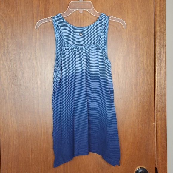 prAna Woman’s Striped Ombré Blue Casual Tank Top Size Medium - Picture 5 of 5